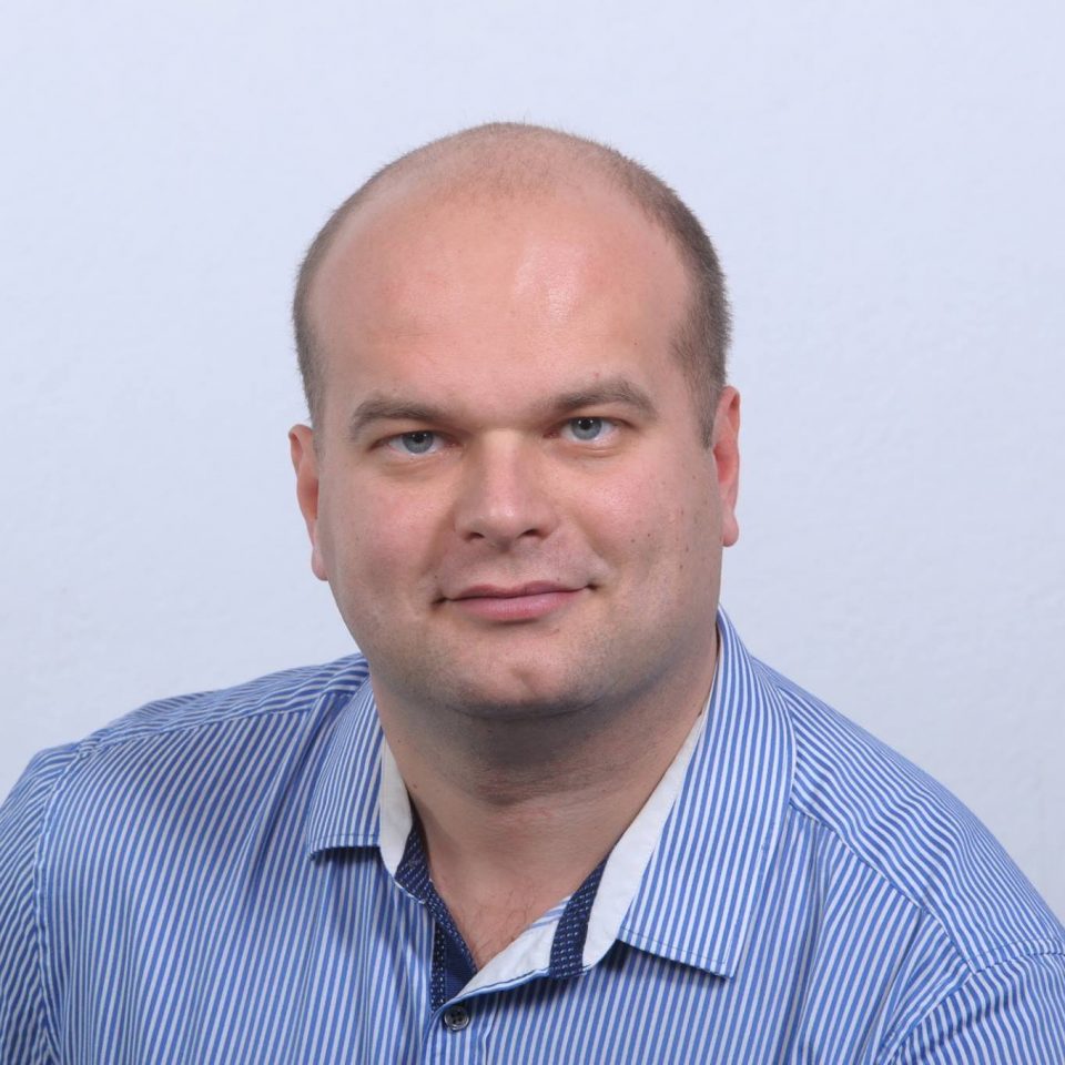 Олександр Микитенко