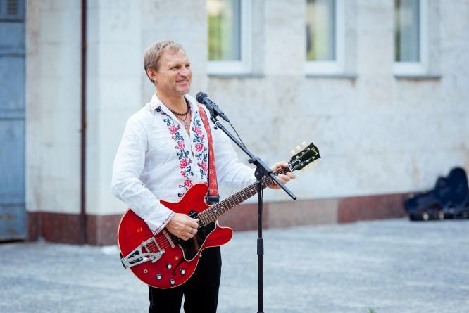 Канал «Украина» запускает межпрограмный ролик «З вірою в Україну»