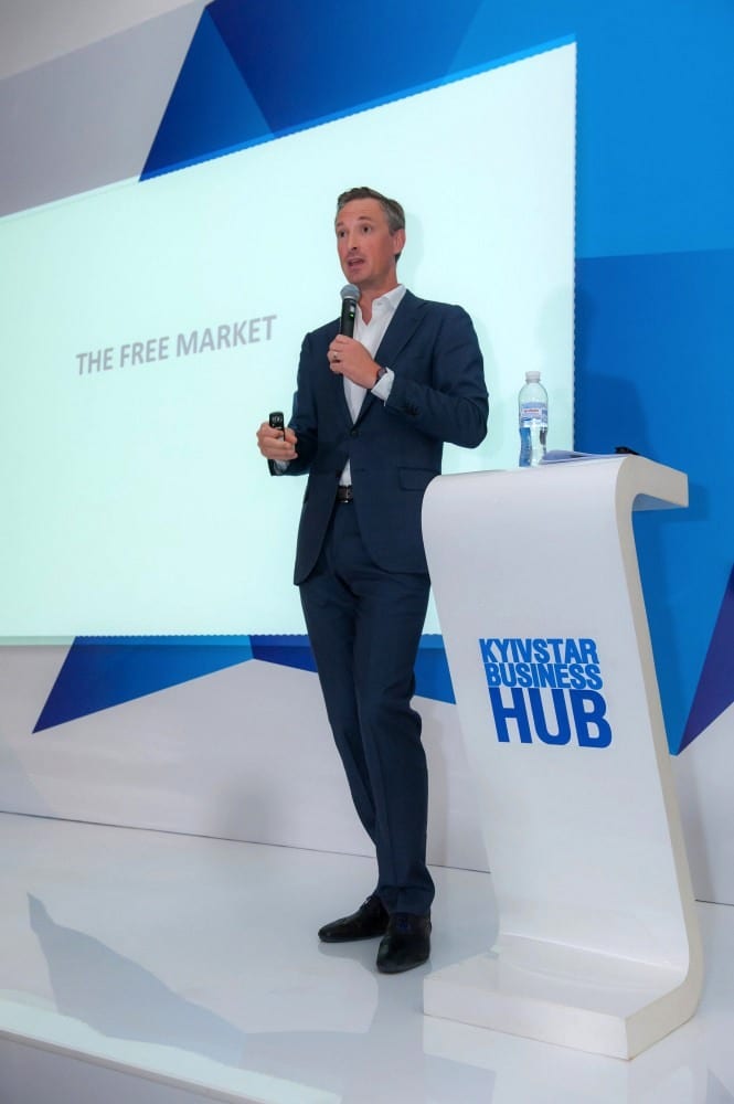 Серия бизнес-встреч Kyivstar Business Hub стартовала с лекции Питера Де Кейзера