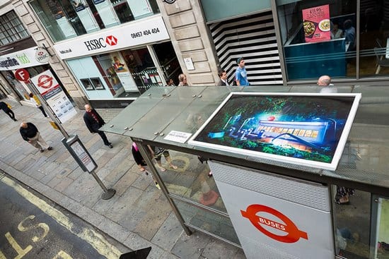 Лондонская галерея Annin Arts использовала возможности ooh-рекламы неожиданным образом