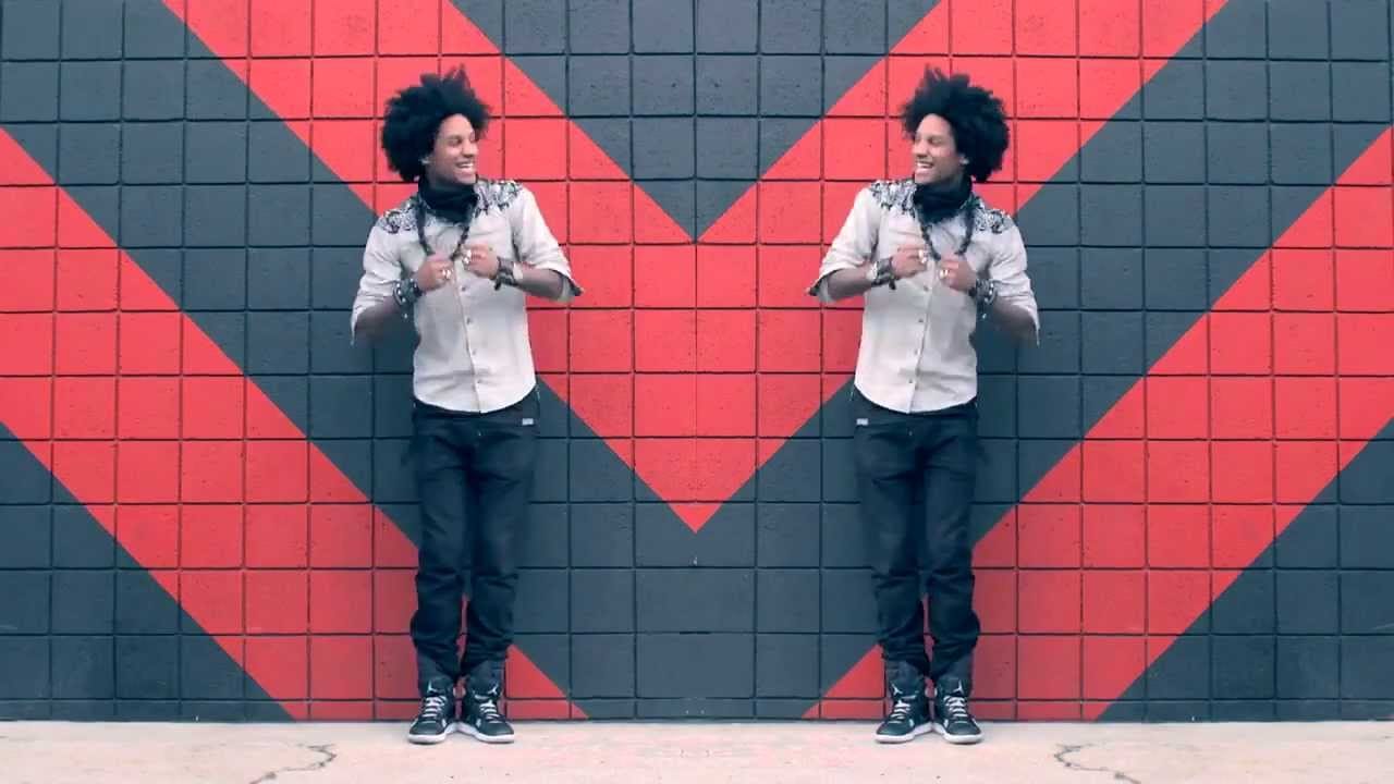 Танцуют все! Just now! (ВИДЕО)