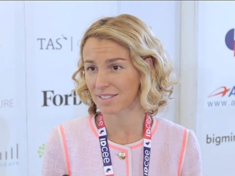 Урок успешного питча от Эвелин Бучацкий