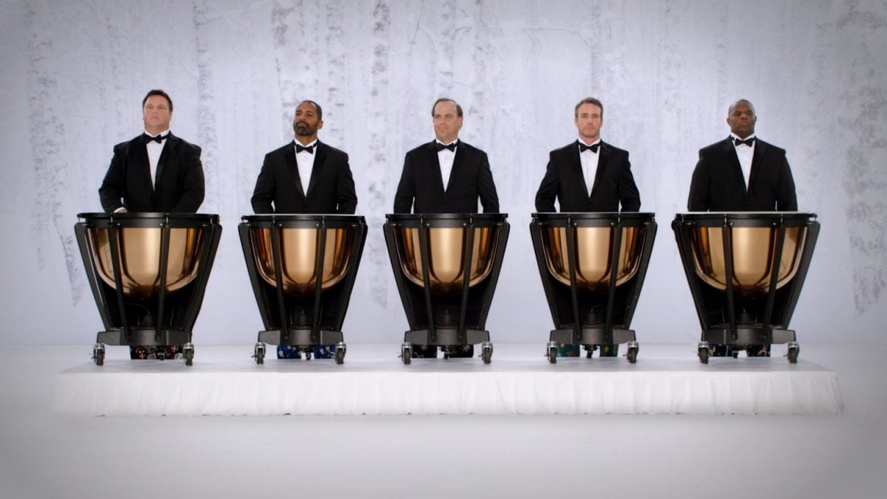 Виртуозы на животах (ВИДЕО)