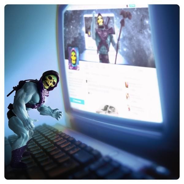 Twitter в лапах Скелетора