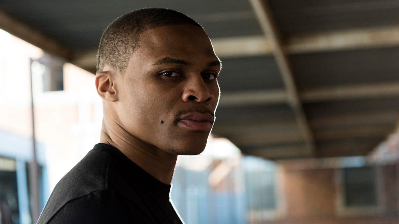 Кроссовки от Майкла (ВИДЕО)