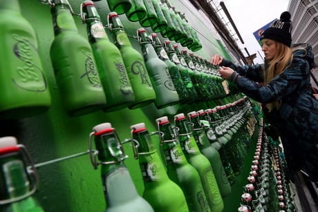 400 бутылок во имя искусства