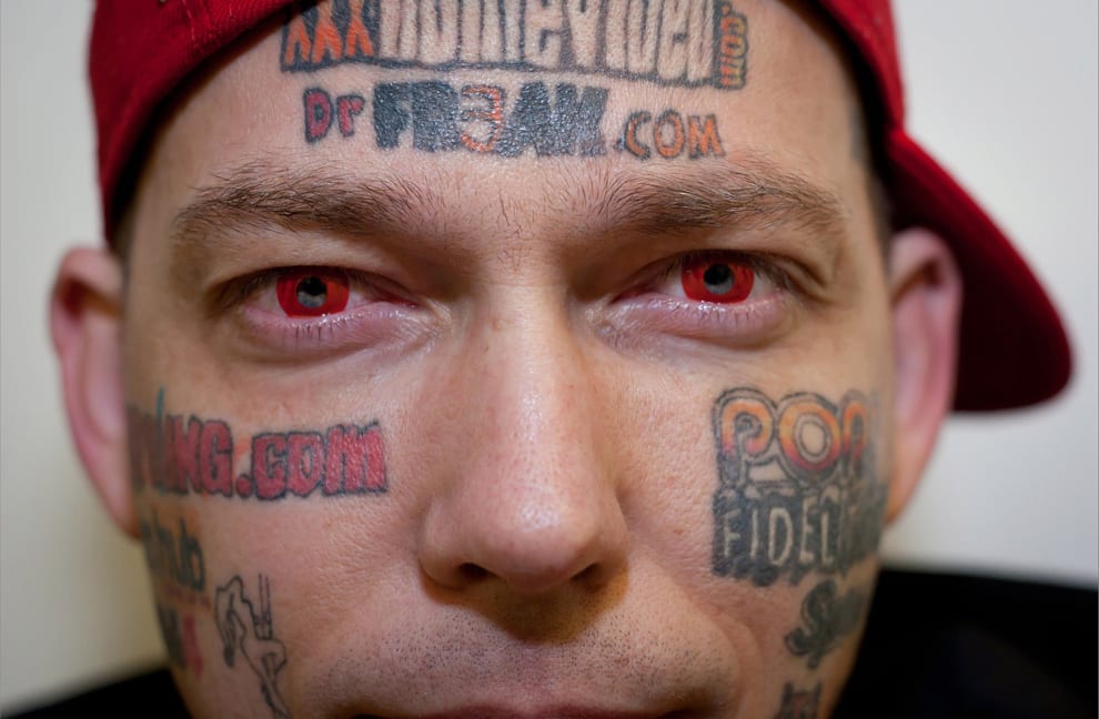 Компании исчезли. Татуировки остались