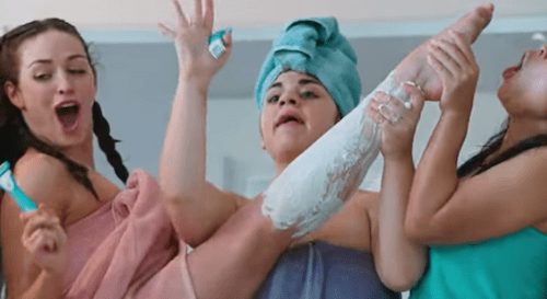 Хит нон-стоп о ножках (ВИДЕО)