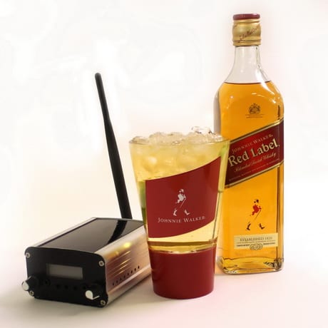 Пей и слушай челюстями!