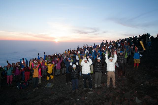 Портрет агентства на вершине мира