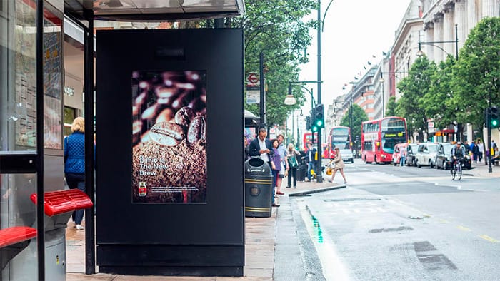 Впервые – реклама с искусственным интеллектом