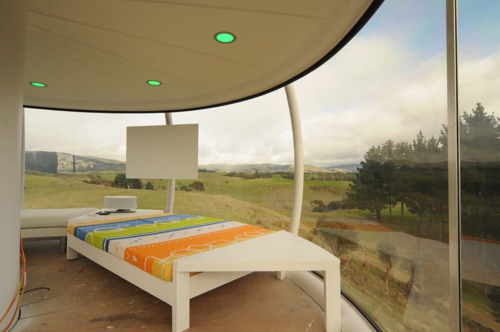 Дом-хайтек с Андроидом