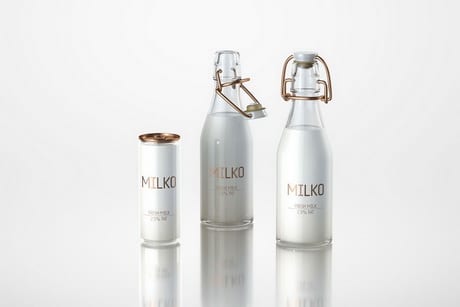 Молоко в металле с каучуком