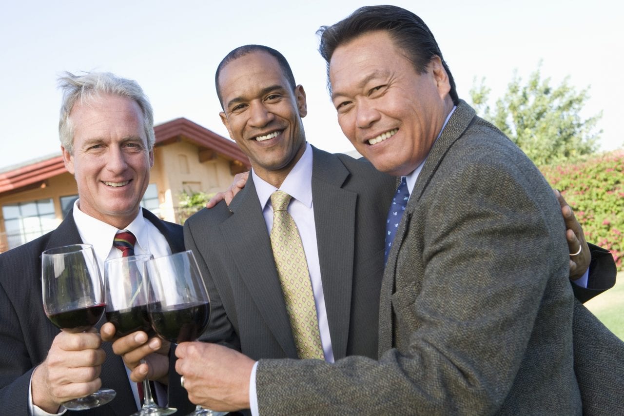 От мала до велика