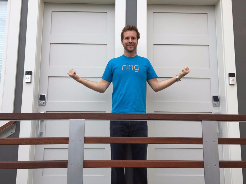 Как упасть больно и встать здорово (ВИДЕО)