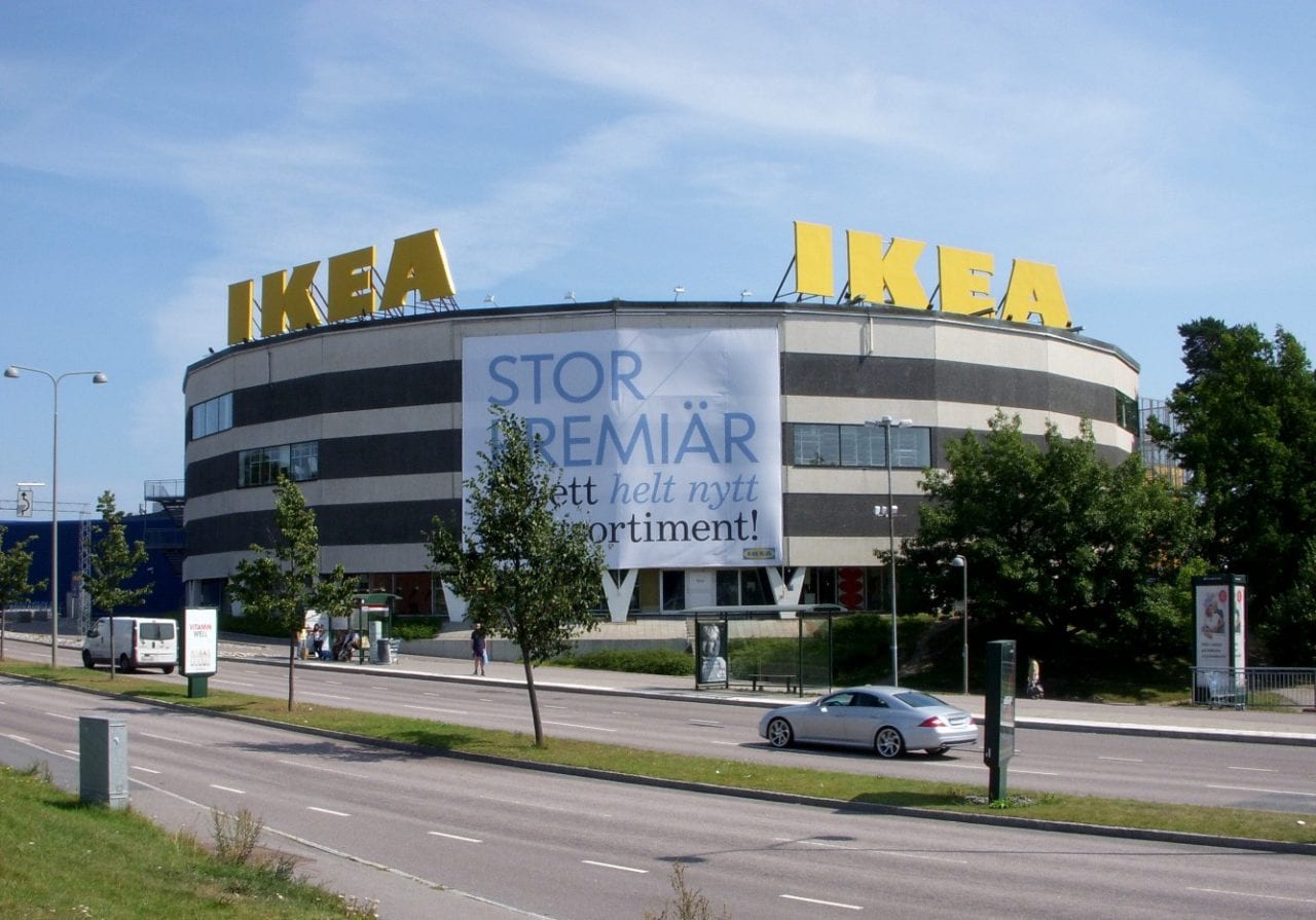 IKEA играет с пассажирами метро (ВИДЕО)