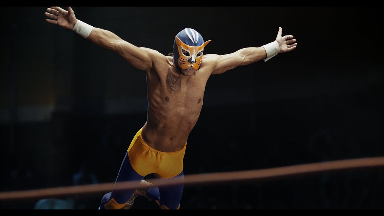 Я милого узнаю по тату (ВИДЕО)