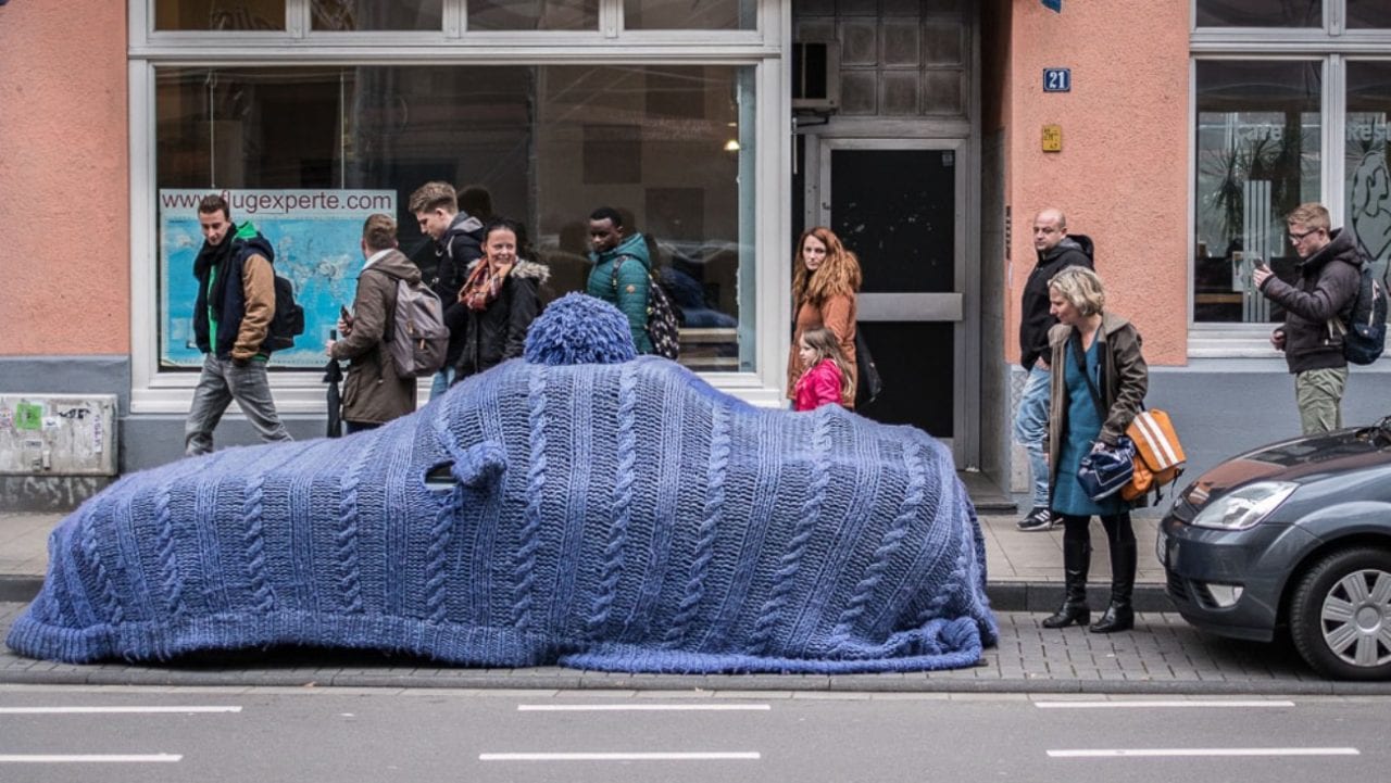 Машинка в шапочке (ВИДЕО)