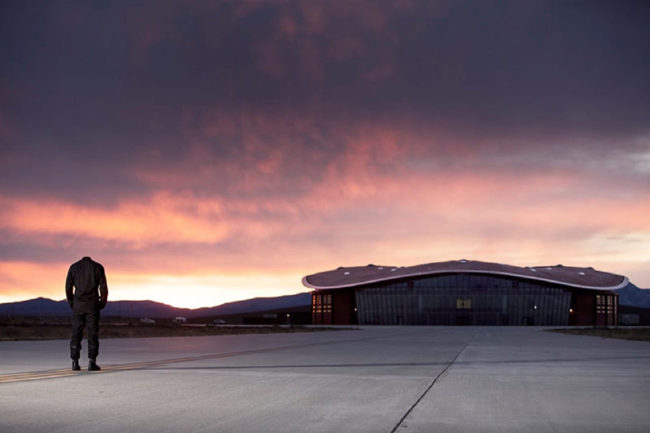 Первая модная линейка для полетов в космос (ВИДЕО)