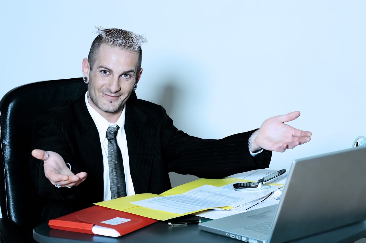 Вам случалось чувствовать себя полиэтиленовым пакетом? 10 странных вопросов на собеседованиях