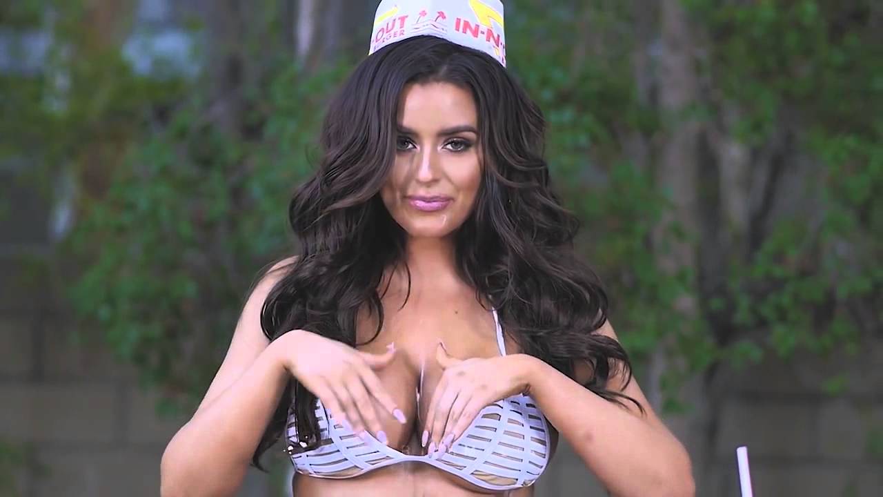 Библия и грудь несовместимы! (ВИДЕО)