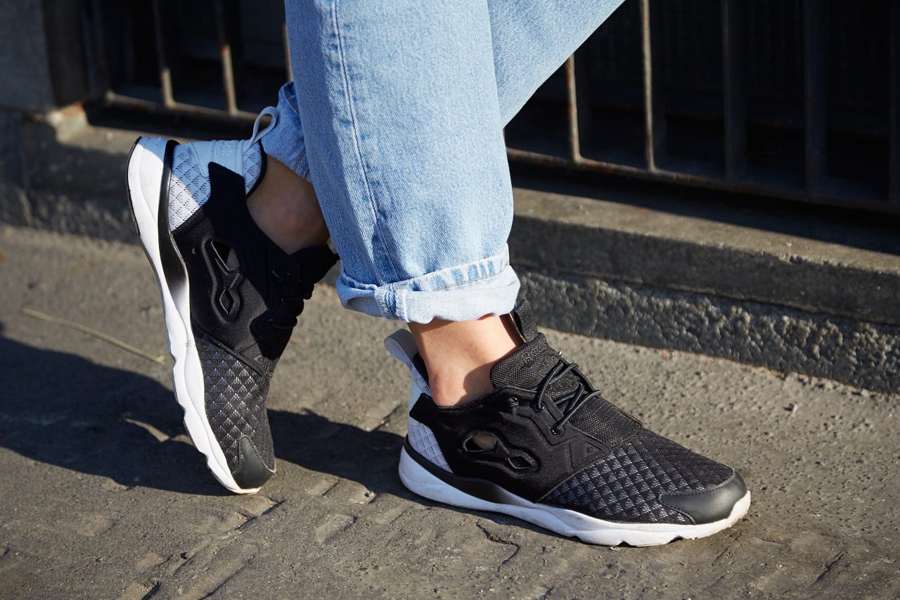 Круглосуточный спортзал на остановке (ВИДЕО)