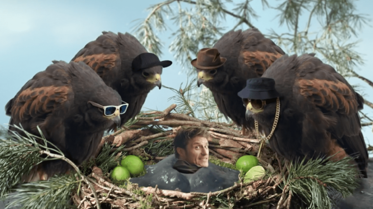 Рекламисты создали кошмарную мерзость. Что и требовалось (ВИДЕО)