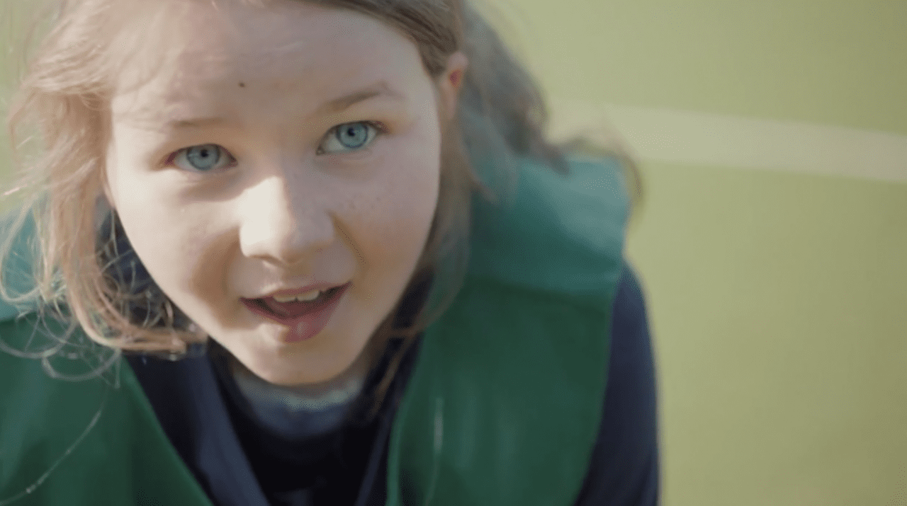 Девочки и спорт. Новая серия Like a Girl (ВИДЕО)