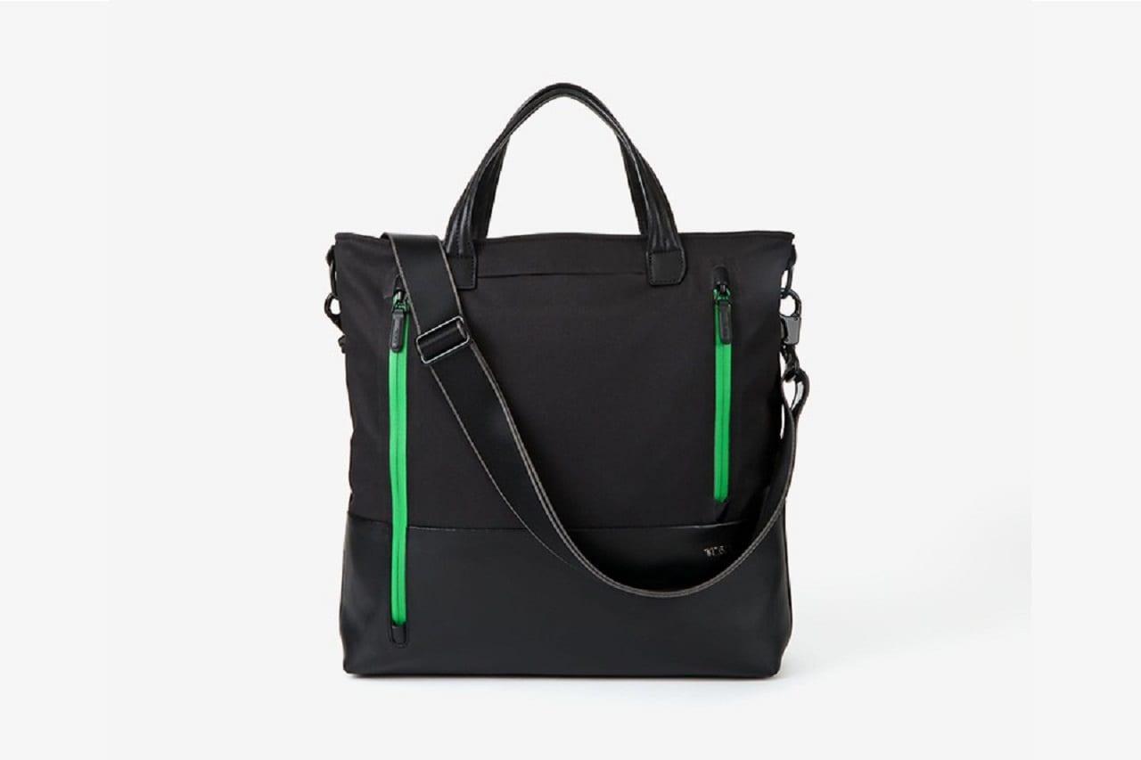 Не только пиво носить…