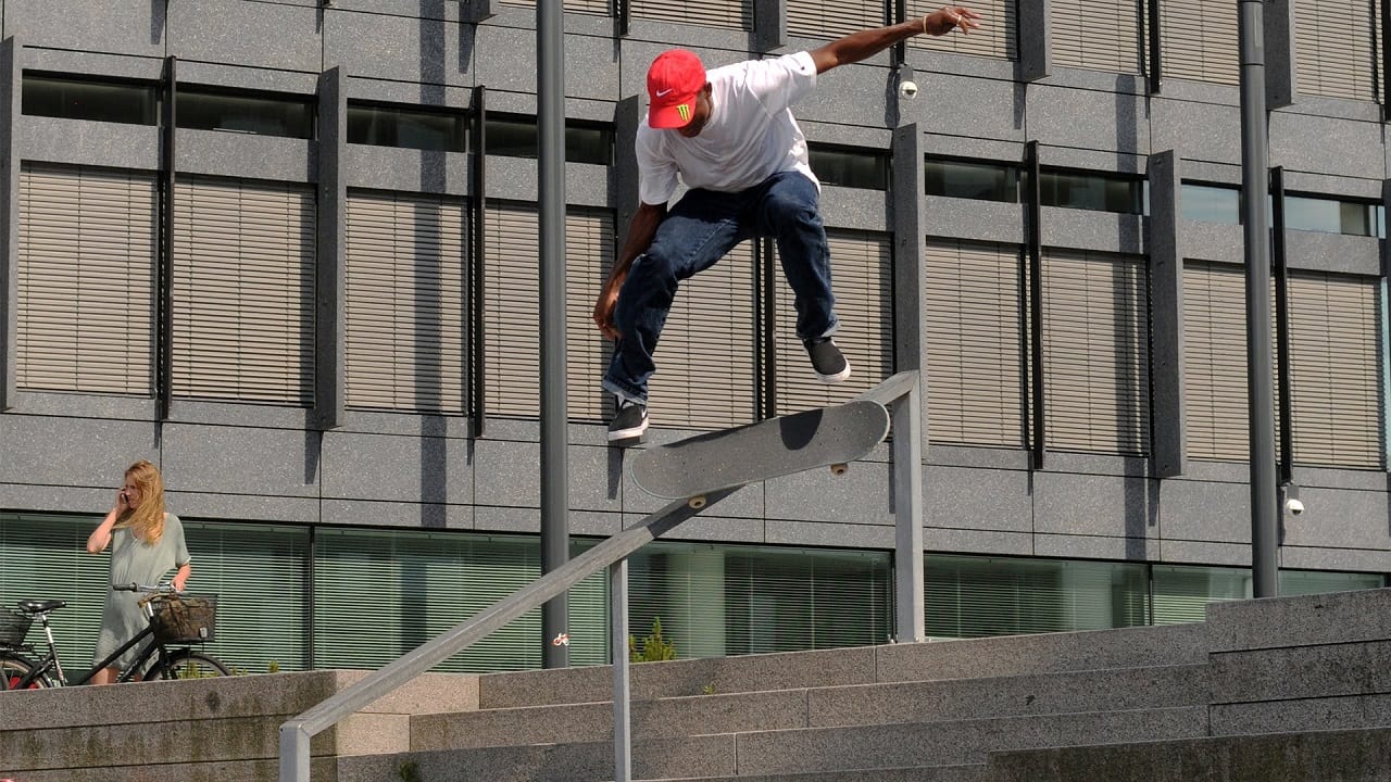 По Копенгагену на скейте (ВИДЕО)