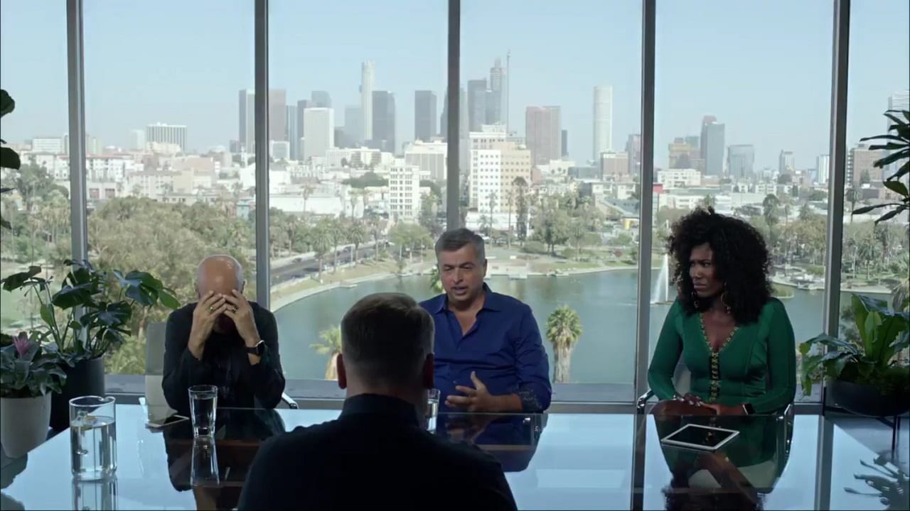 Безумные идеи от шоу-звезды в рекламе Apple Music (ВИДЕО)