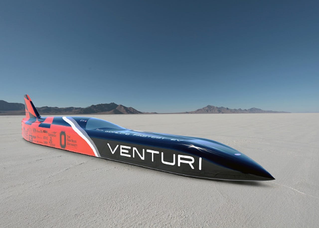 Установлен мировой рекорд скорости для электромобилей (ВИДЕО)