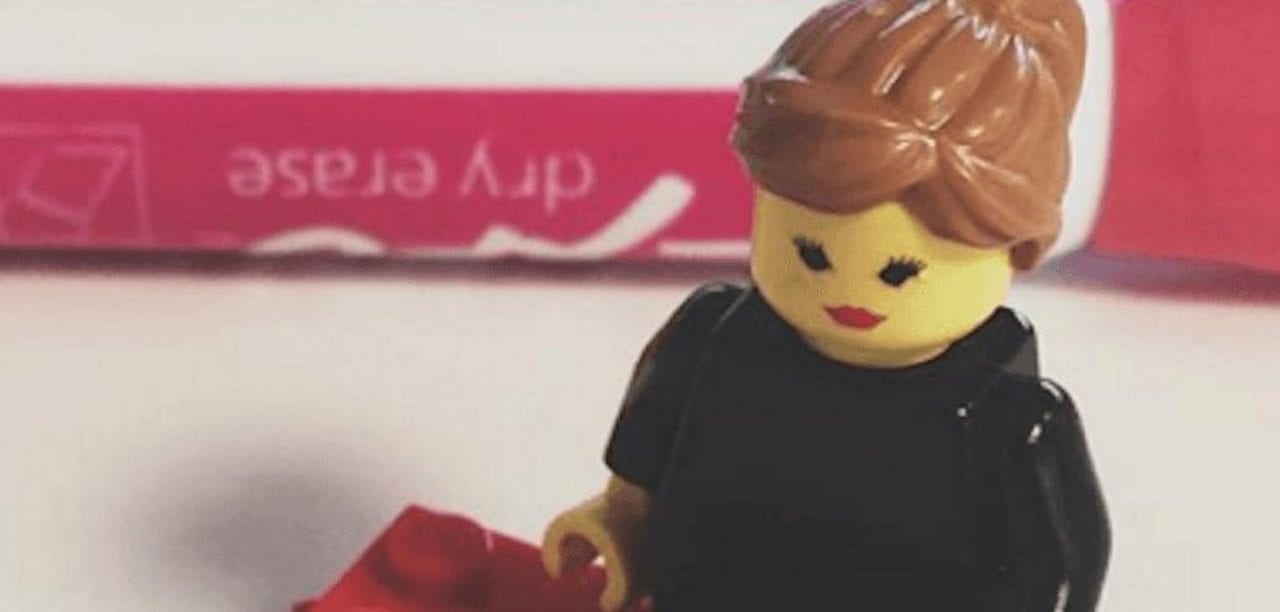 Креативные резюме: от фоток в Инстаграмме до шедевров из Lego