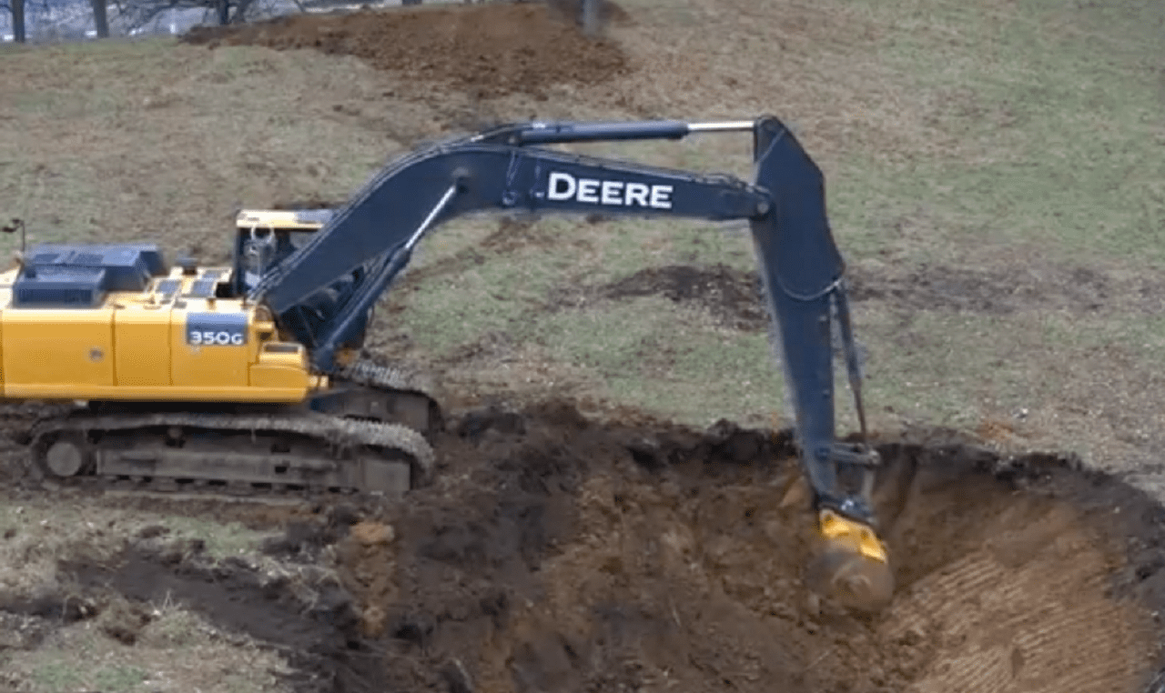 40 тысяч долларов за яму (ВИДЕО)