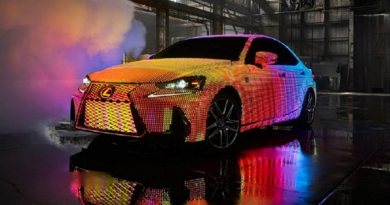 Самый яркий автомобиль (ВИДЕО)