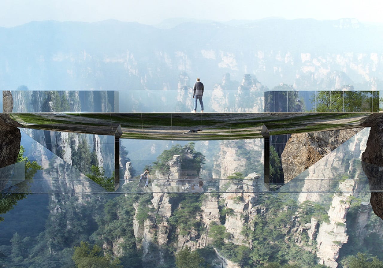 Зеркальный мост над пропастью