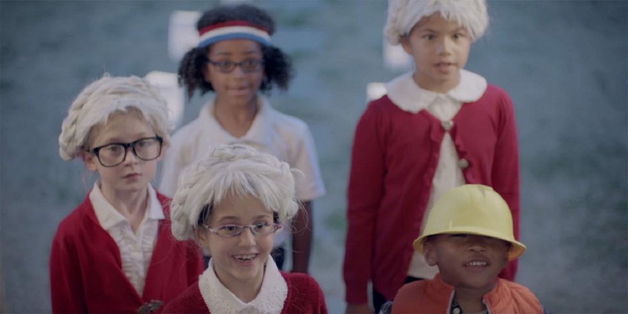 Профессор в роли Кардашьян или женщины-ученые достойны стать селебрити (ВИДЕО)