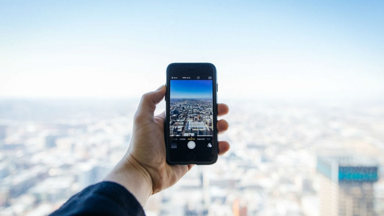 Почему нужно снимать вертикальное видео и как преуспеть в этом