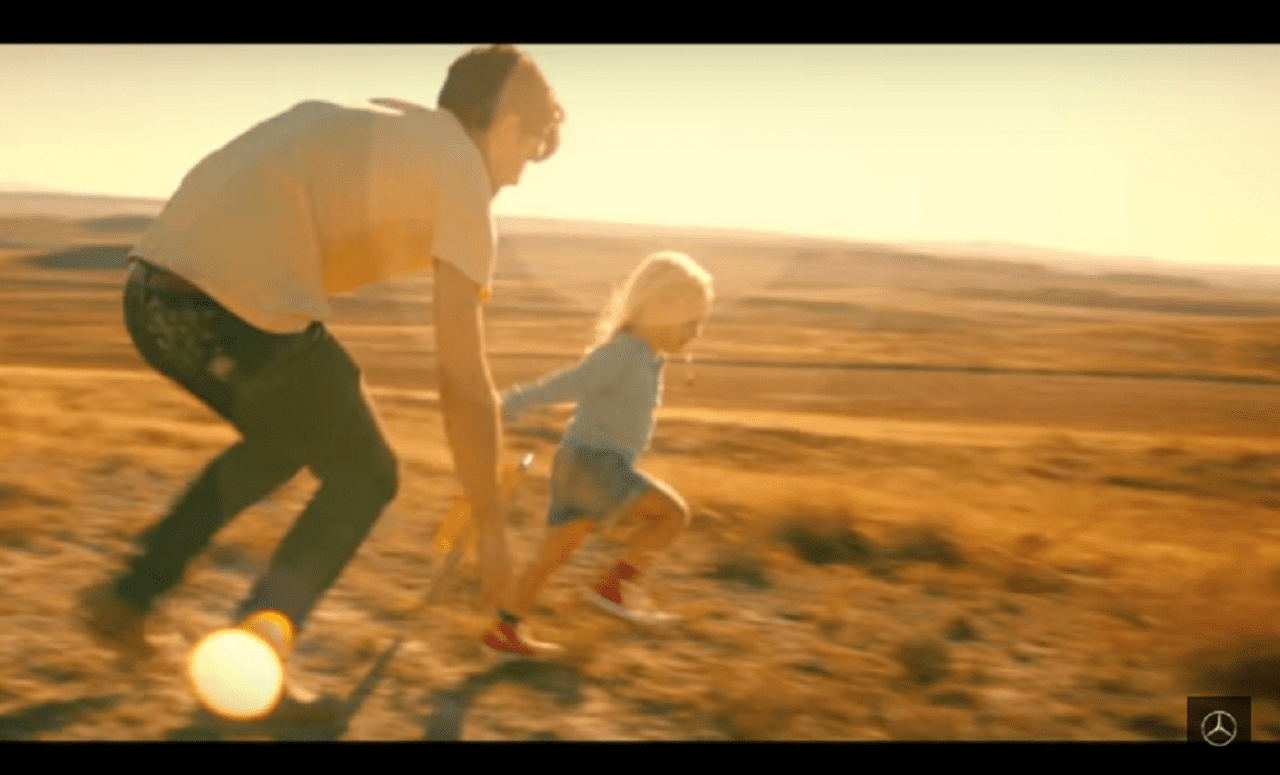 Секреты счастливой семейной жизни от Mercedes-Benz (ВИДЕО)