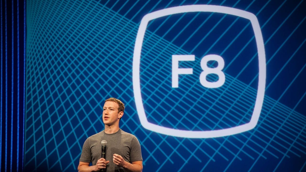 Facebook берет курс на глобальную деревню