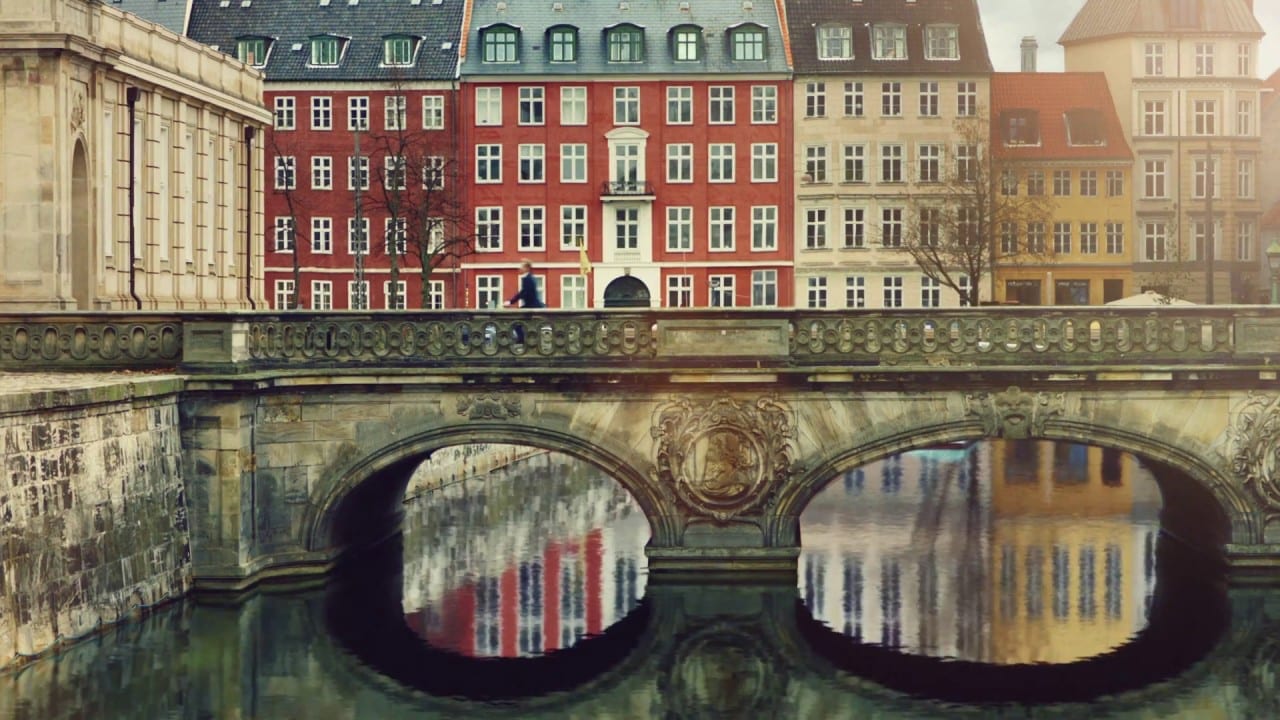 Мадс Микельсен объясняет, почему датчане – самая счастливая нация в мире (ВИДЕО)