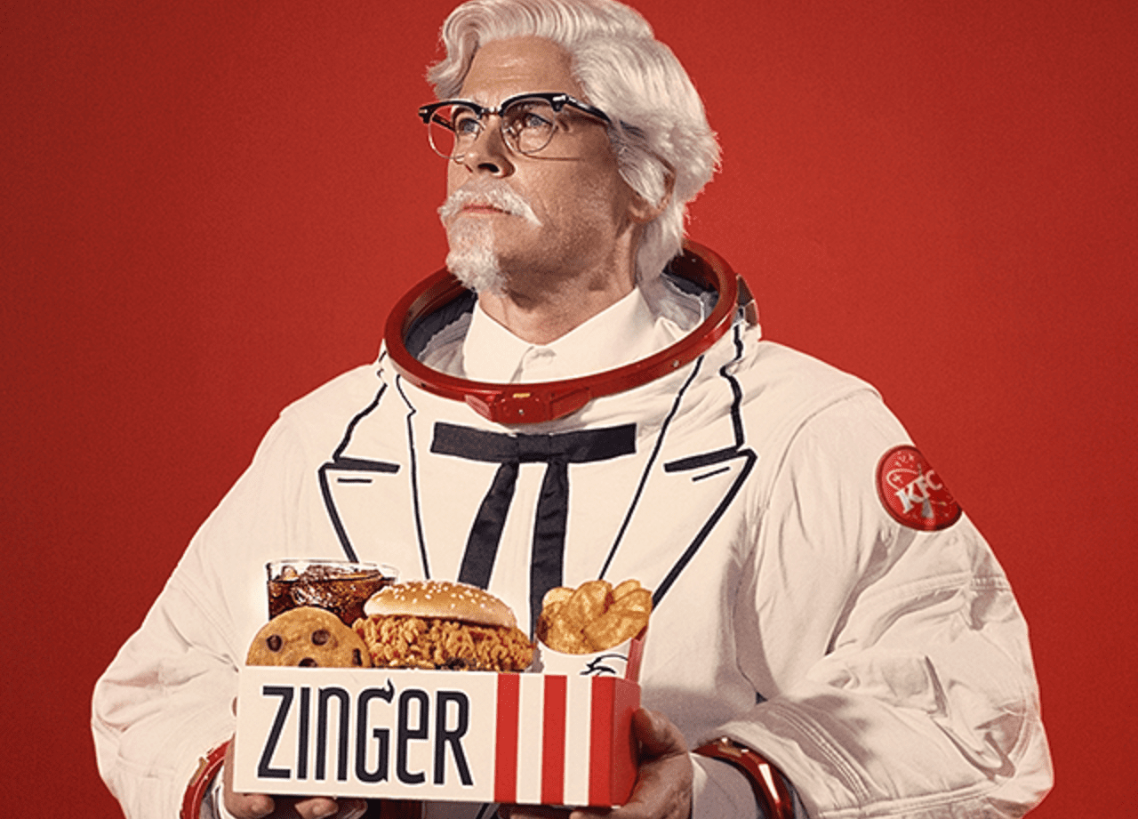 Роб Лоу стал новым Полковником Сандерсом (ВИДЕО)