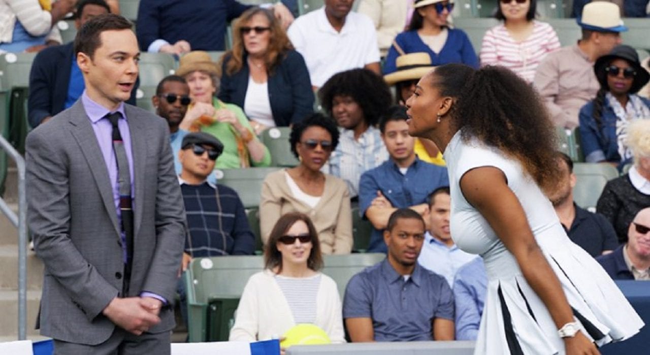 Сможет ли Серена Вильямс победить со старинной теннисной ракеткой? (ВИДЕО)