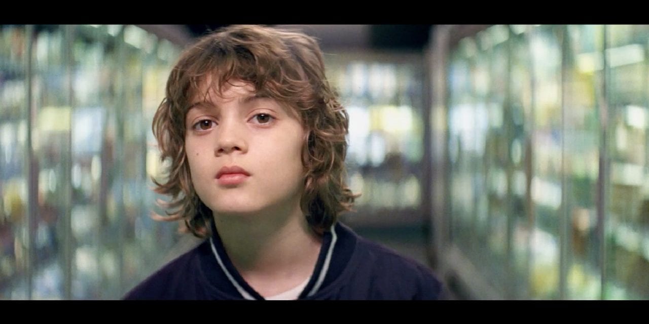 Любовь и вырезки. Как упаковка соединяет сердца (ВИДЕО)