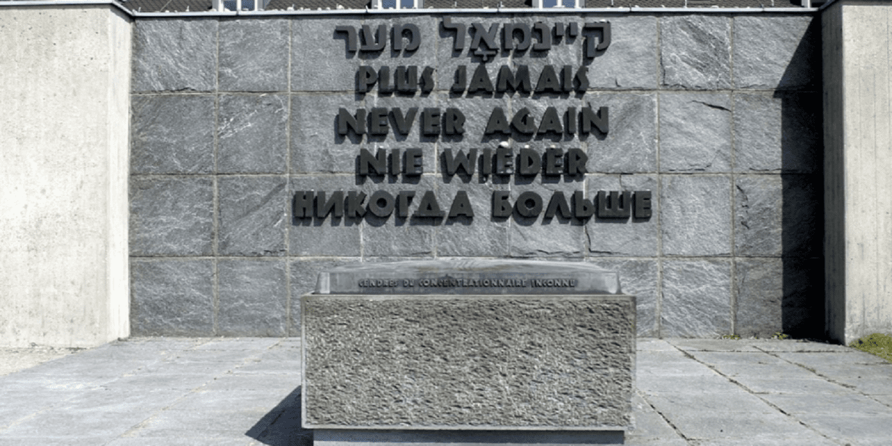 В Германии сеть Burger King обвиняют в кощунственном распространении рекламы