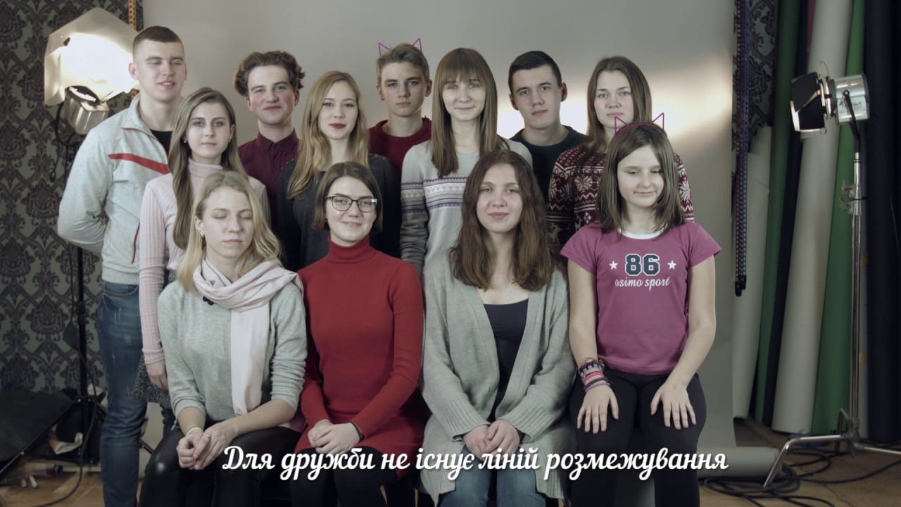 Українські кінематографісти та підлітки-переселенці роблять спільний відеопроект