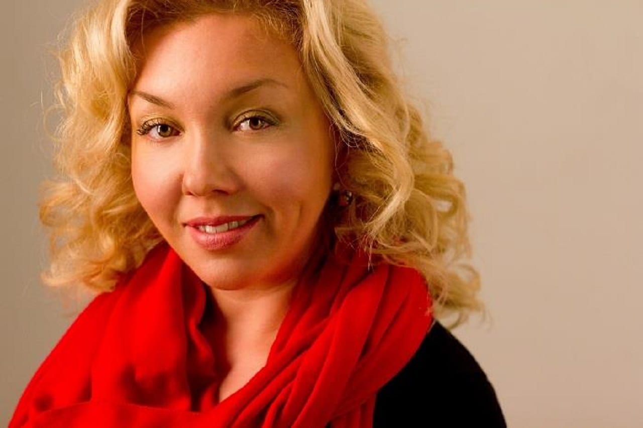 Елена Кустова покидает пост Главного исполнительного директора (CEO) Группы АДВ Украина.