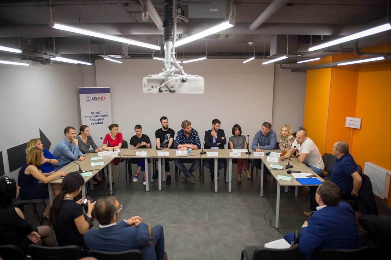 Рекламный рынок обсудил изменения в законе в части «финансирования пиратства»