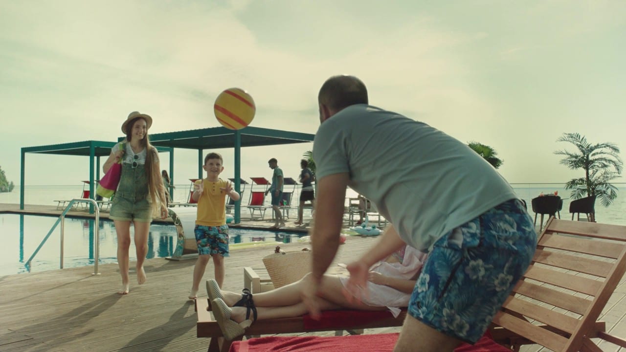 Сеанс магии с банковскими карточками (ВИДЕО)