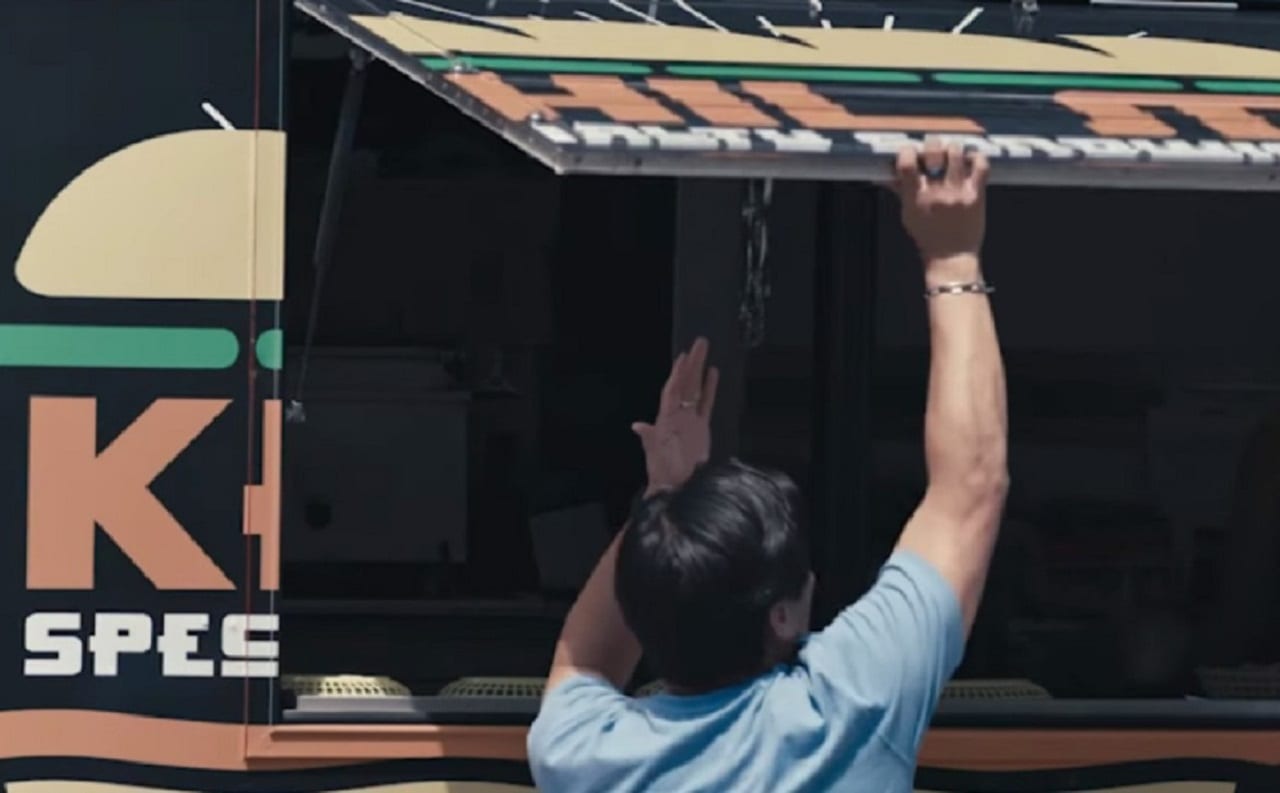 В Нью-Йорке продают смертельно опасные сэндвичи (ВИДЕО)